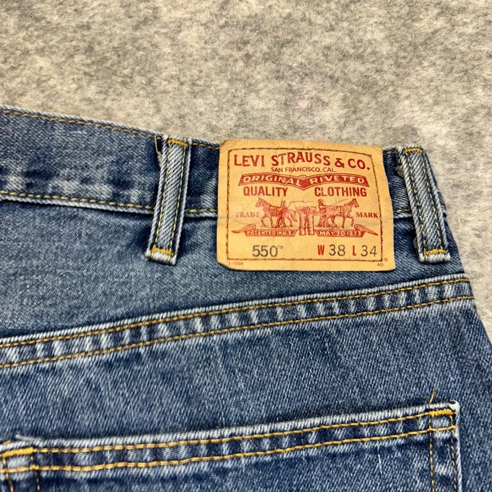Lot of 3 Levi's 550 Relaxed Fit Jeans Mens 38x32 Blue Medium Wash Work Pants